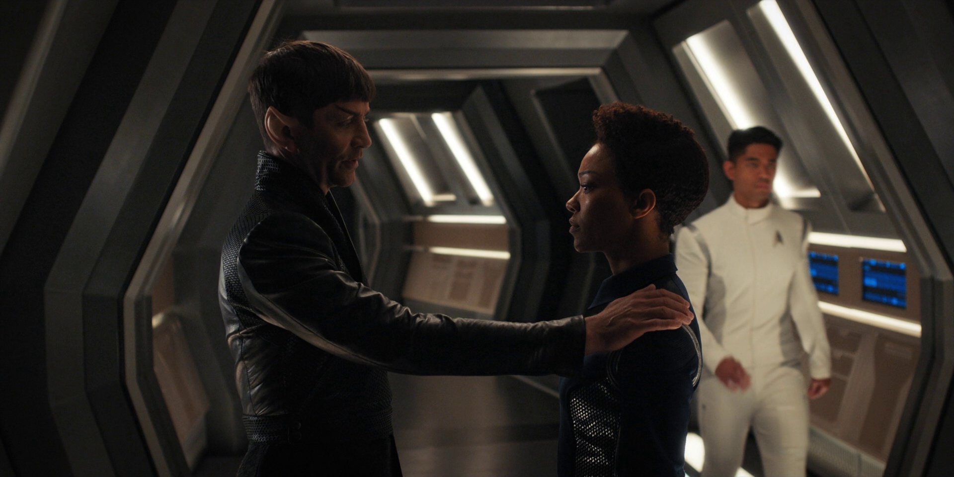 extant_StarTrekDiscovery_1x14-TheWarWithoutTheWarWithin_3718.jpg