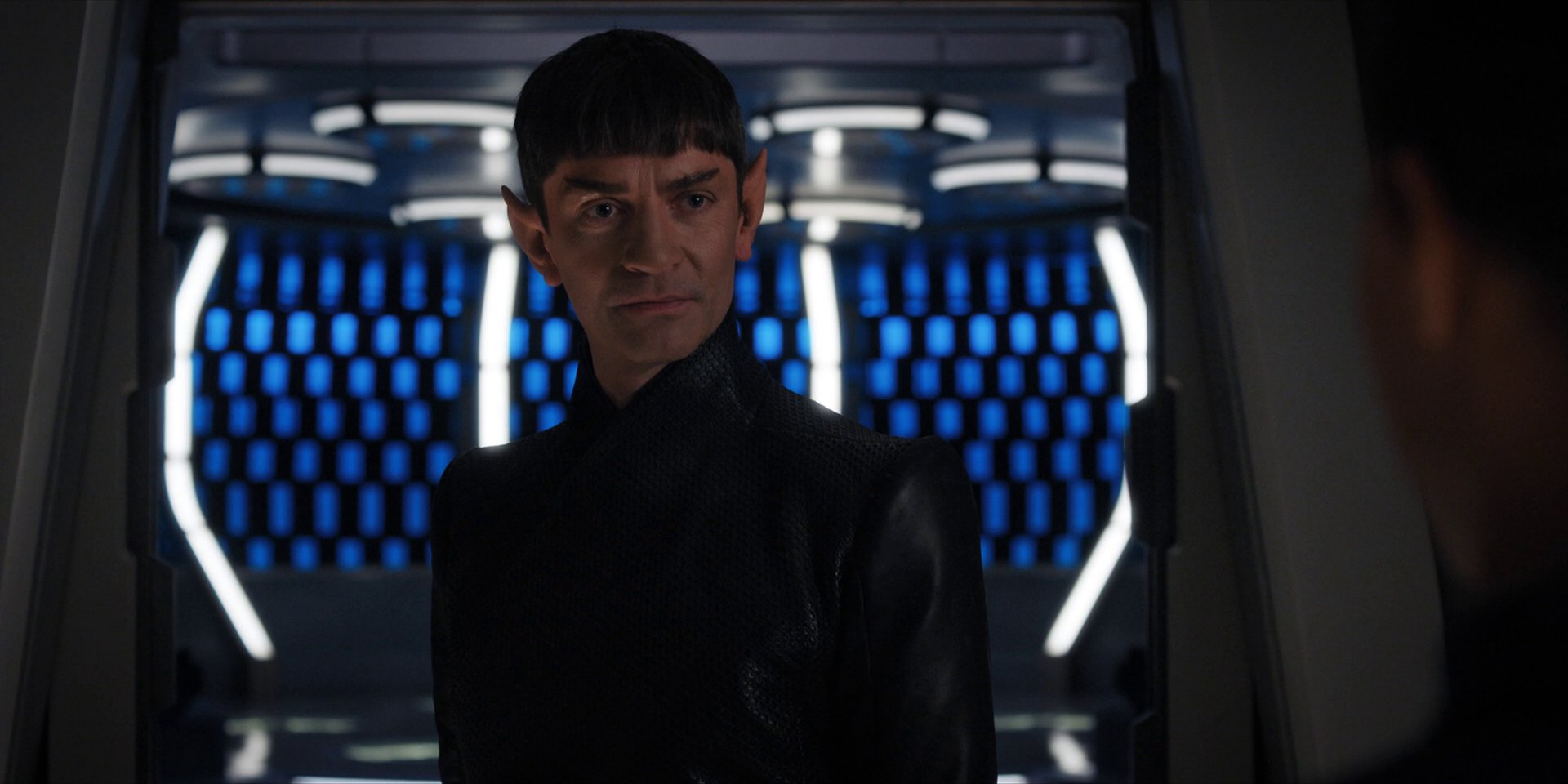 extant_StarTrekDiscovery_1x14-TheWarWithoutTheWarWithin_3774.jpg