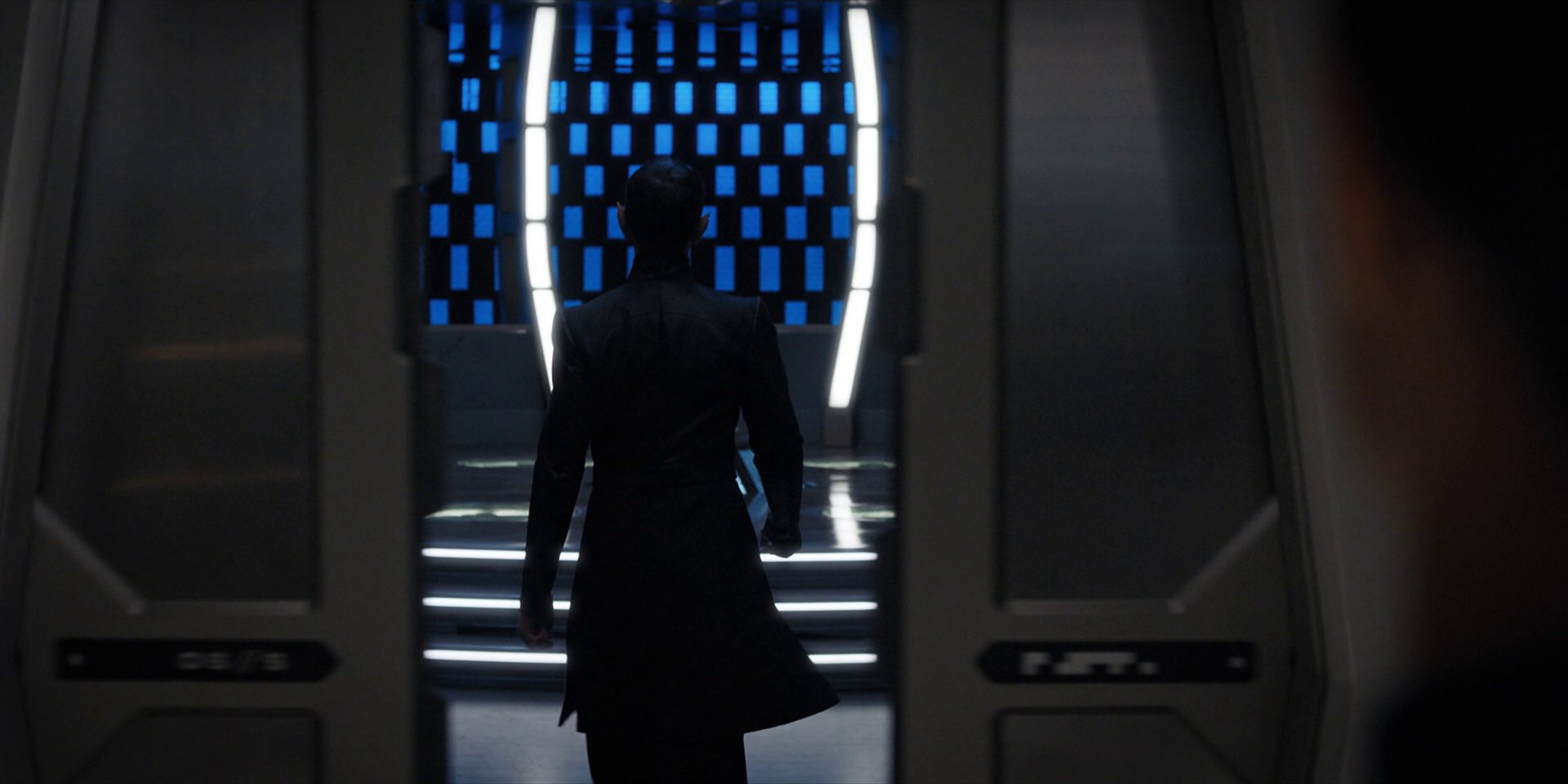 extant_StarTrekDiscovery_1x14-TheWarWithoutTheWarWithin_3785.jpg