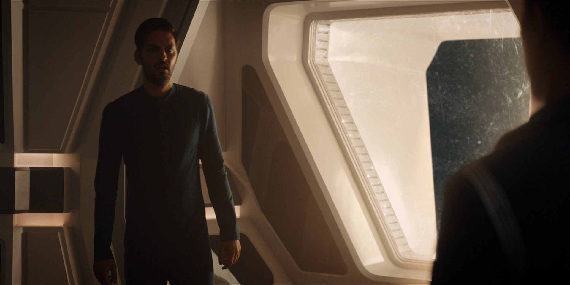 extant_StarTrekDiscovery_1x14-TheWarWithoutTheWarWithin_4450.jpg