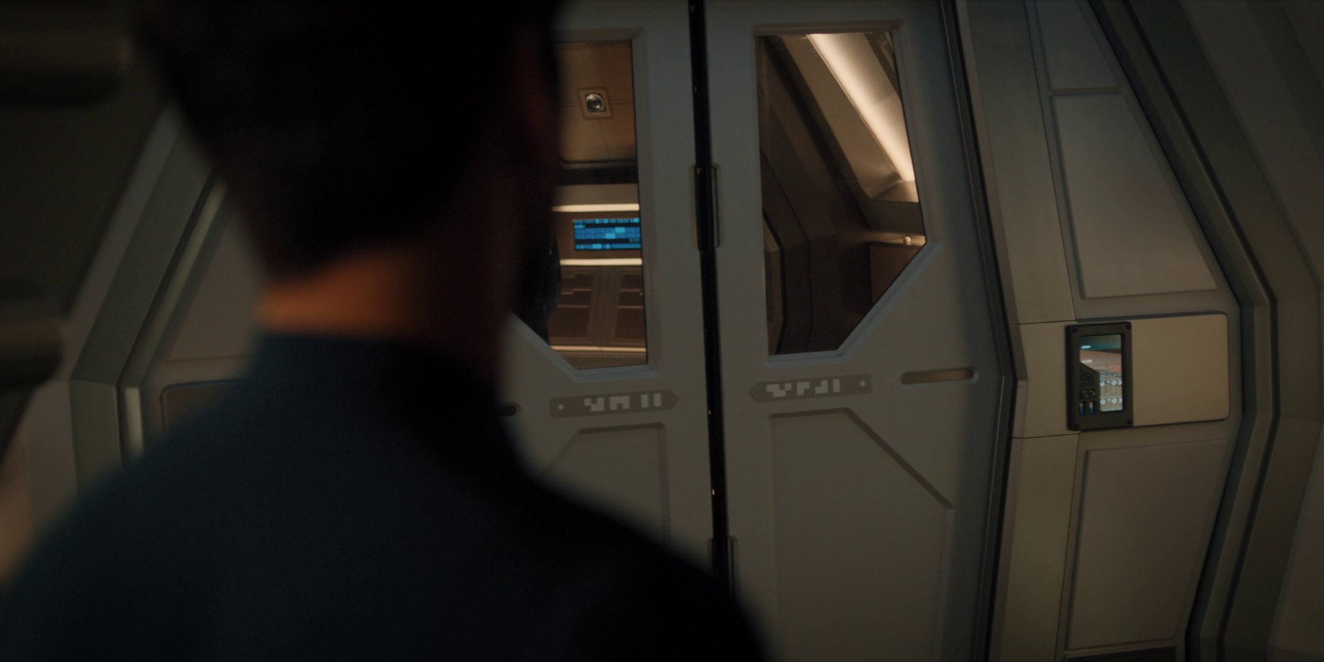 extant_StarTrekDiscovery_1x14-TheWarWithoutTheWarWithin_4927.jpg