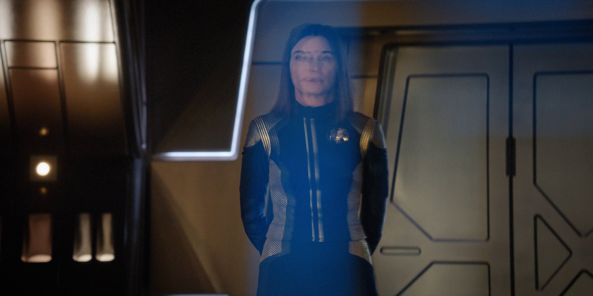 extant_StarTrekDiscovery_1x14-TheWarWithoutTheWarWithin_5078.jpg