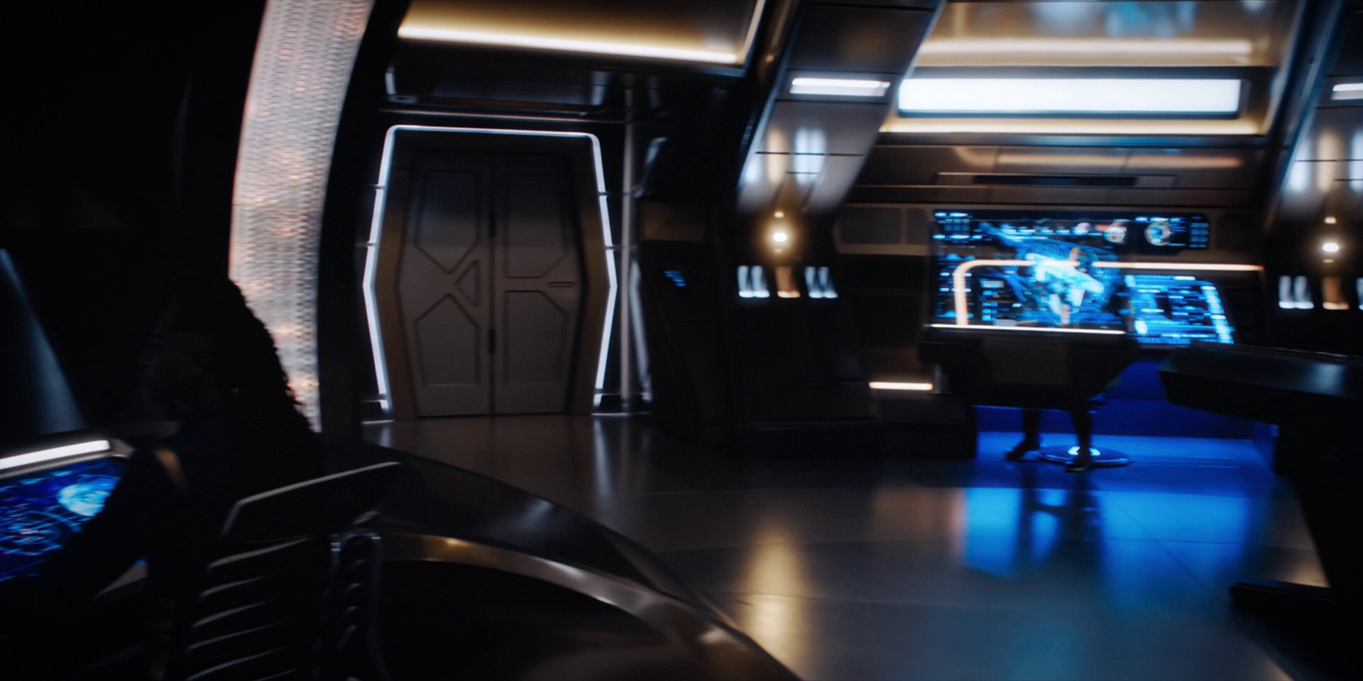 extant_StarTrekDiscovery_1x15-WillYouTakeMyHand_0221.jpg