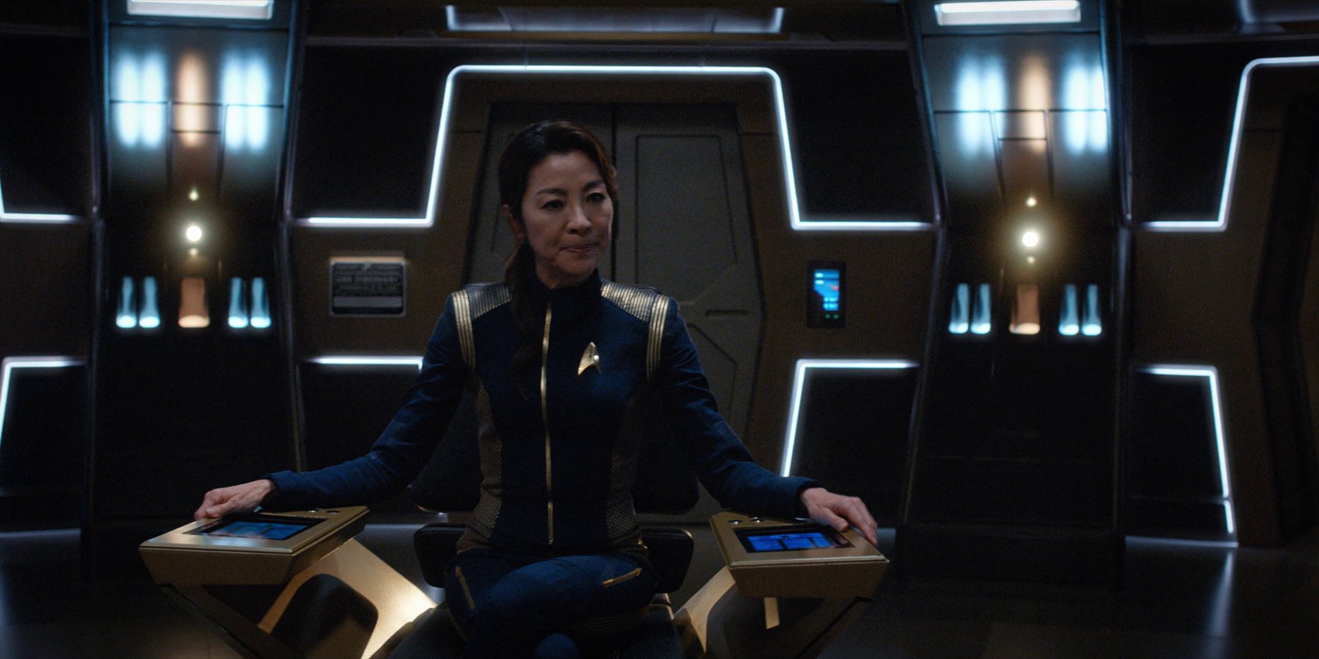 extant_StarTrekDiscovery_1x15-WillYouTakeMyHand_0244.jpg