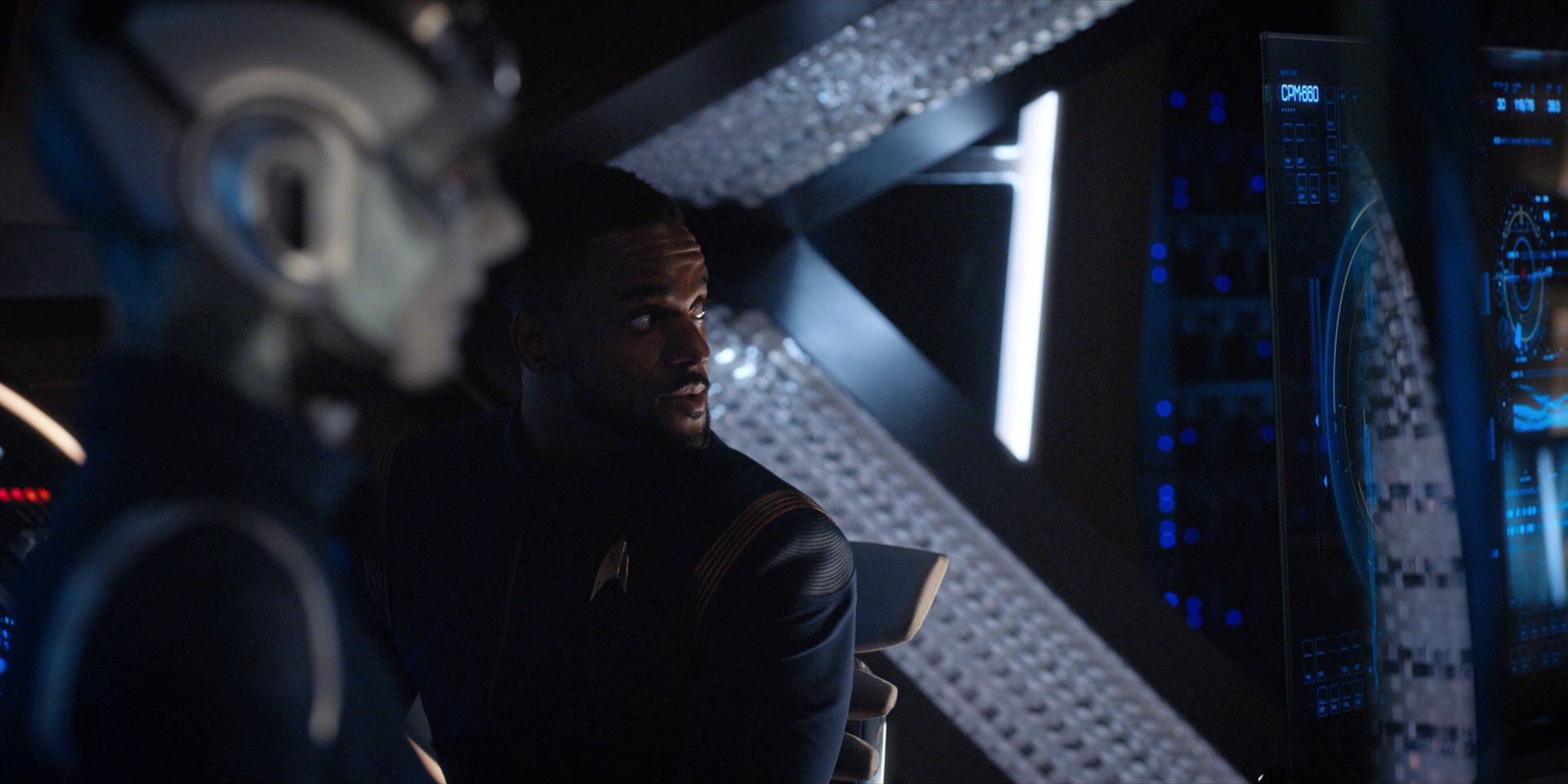 extant_StarTrekDiscovery_1x15-WillYouTakeMyHand_0287.jpg