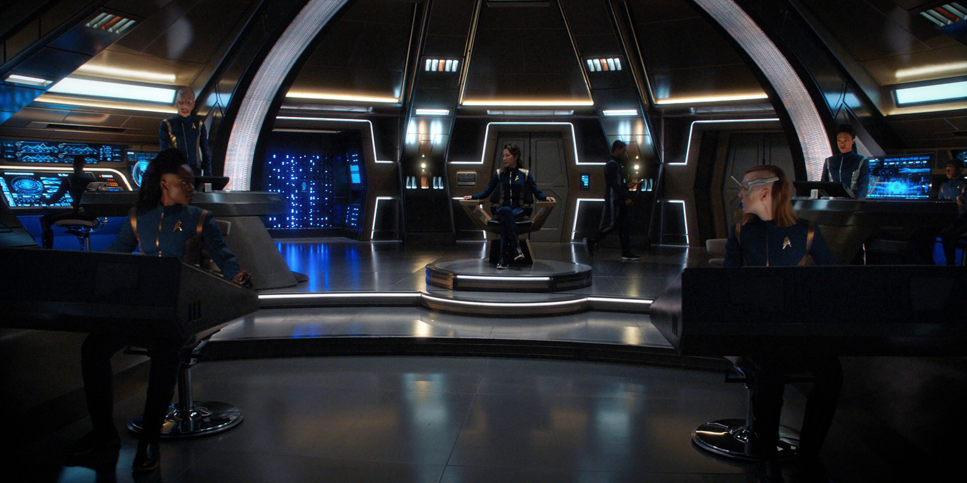 extant_StarTrekDiscovery_1x15-WillYouTakeMyHand_0298.jpg