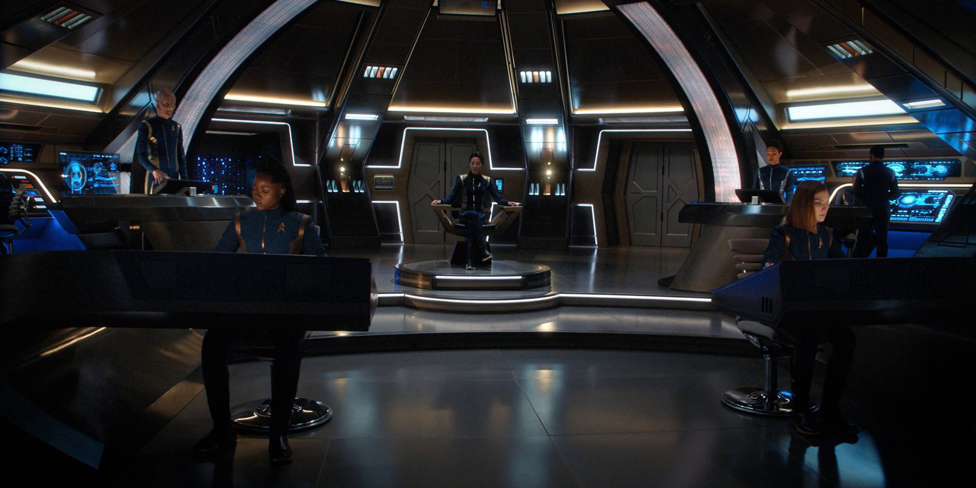 extant_StarTrekDiscovery_1x15-WillYouTakeMyHand_0306.jpg