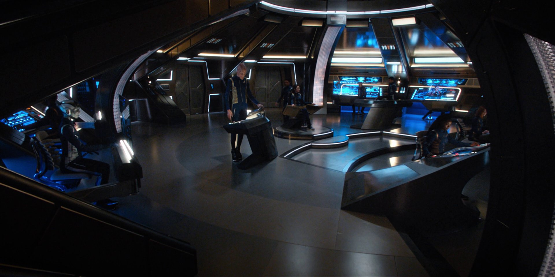 extant_StarTrekDiscovery_1x15-WillYouTakeMyHand_0337.jpg