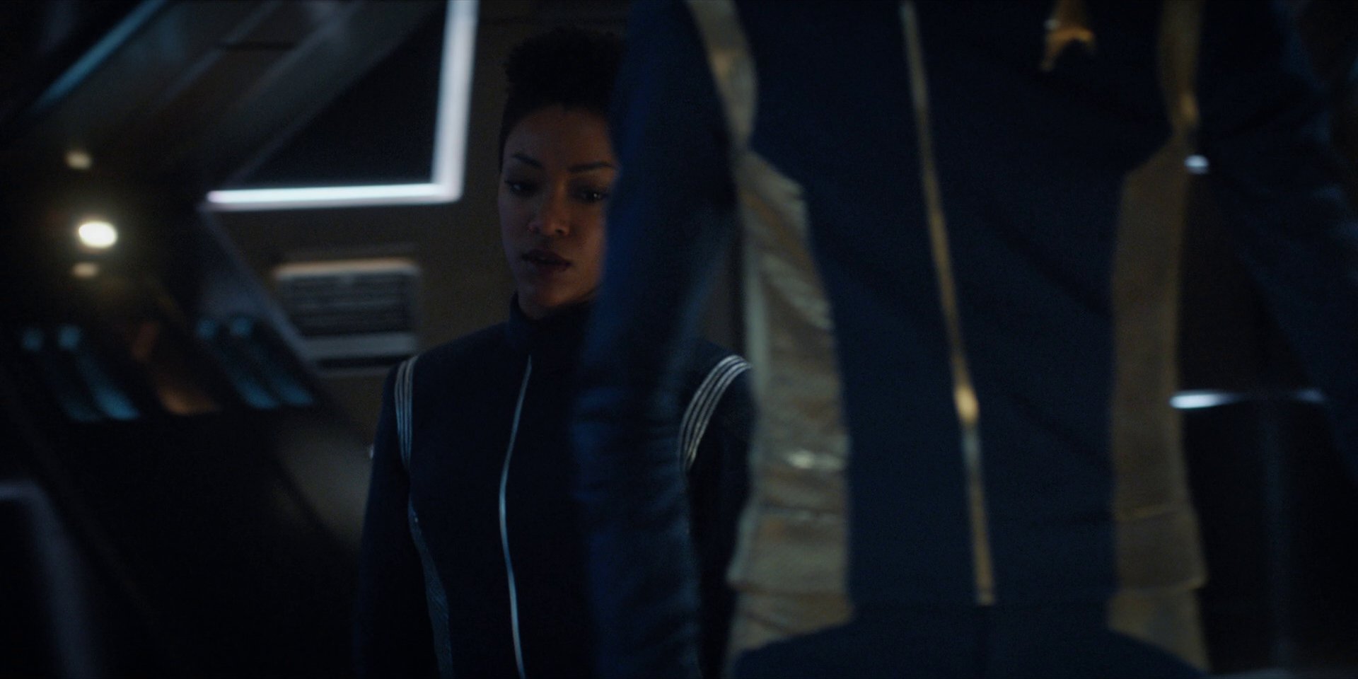 extant_StarTrekDiscovery_1x15-WillYouTakeMyHand_0339.jpg