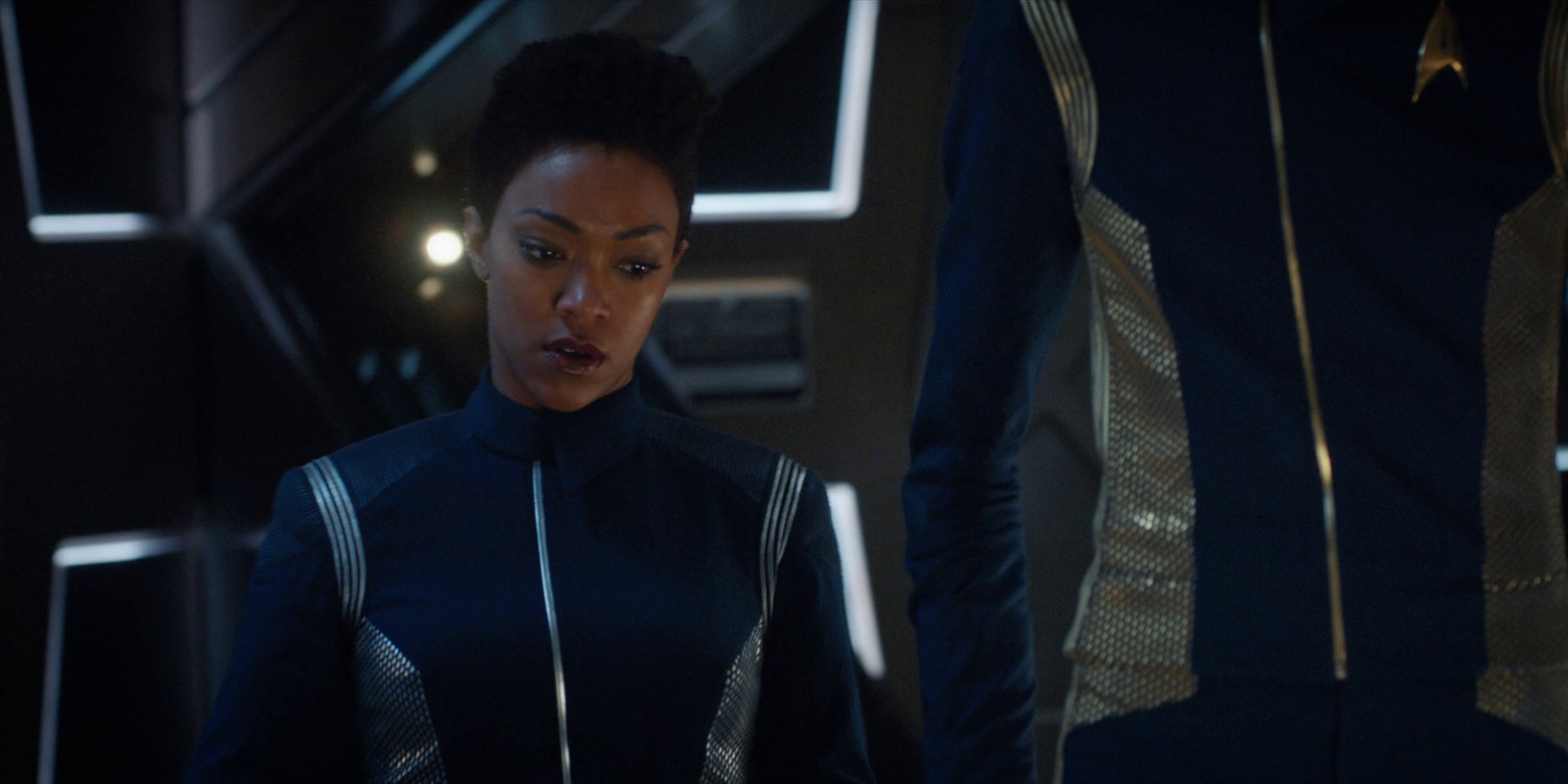 extant_StarTrekDiscovery_1x15-WillYouTakeMyHand_0340.jpg