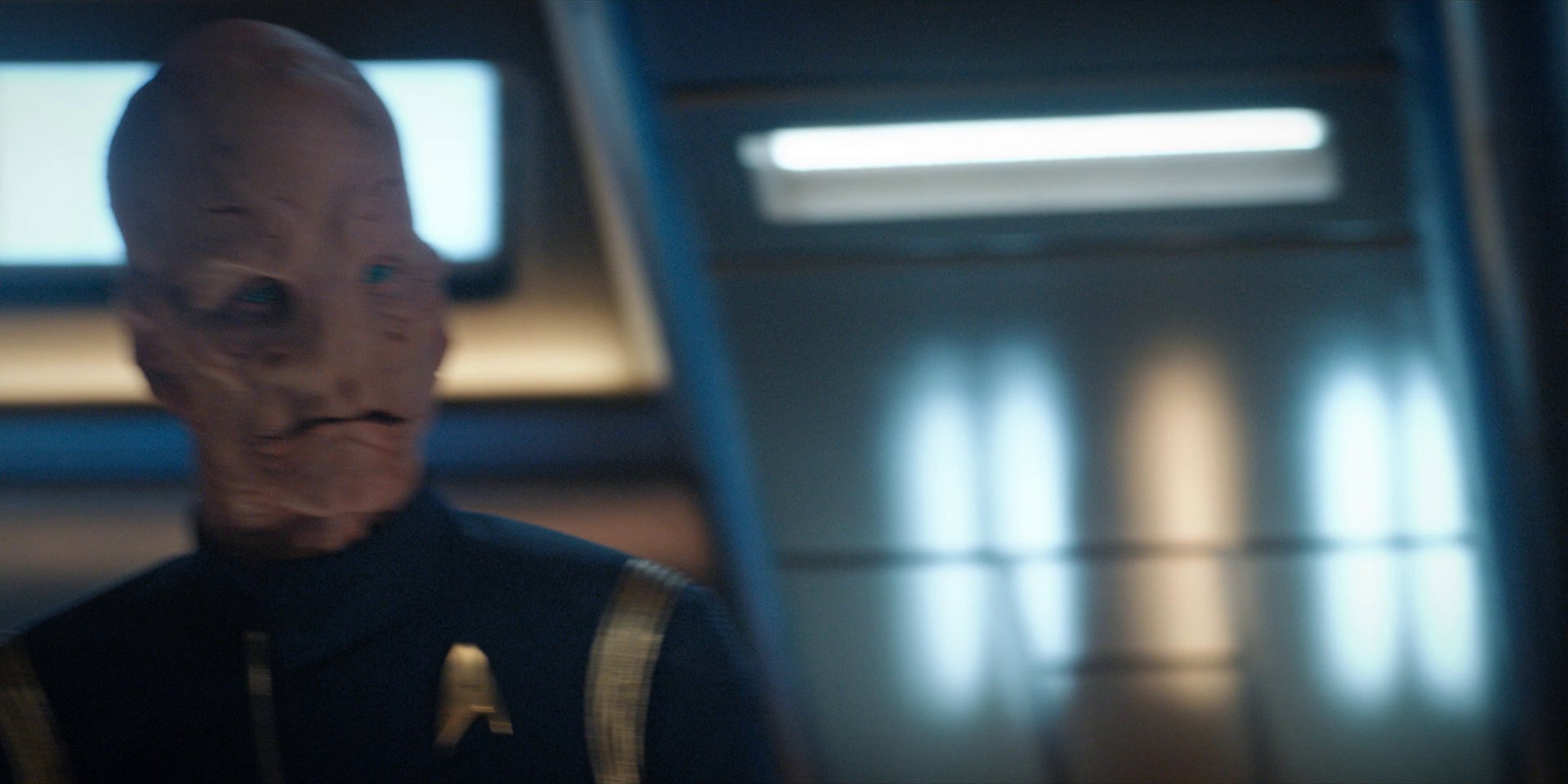 extant_StarTrekDiscovery_1x15-WillYouTakeMyHand_0366.jpg