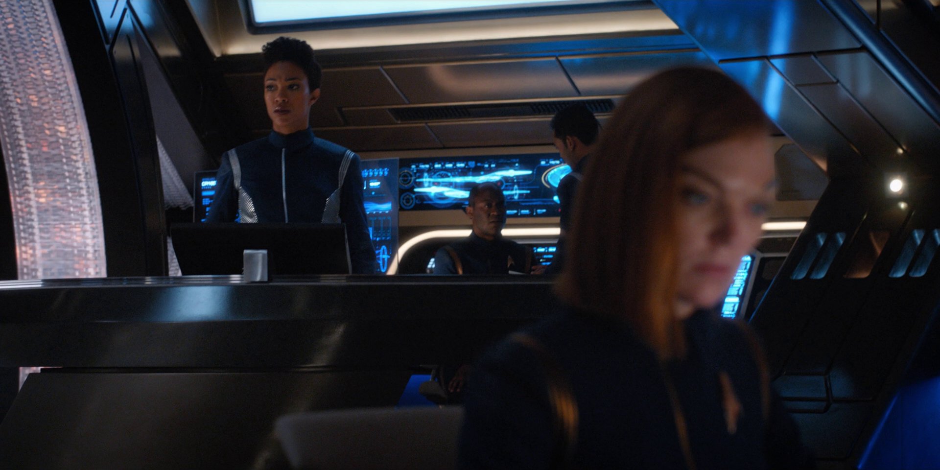 extant_StarTrekDiscovery_1x15-WillYouTakeMyHand_0385.jpg