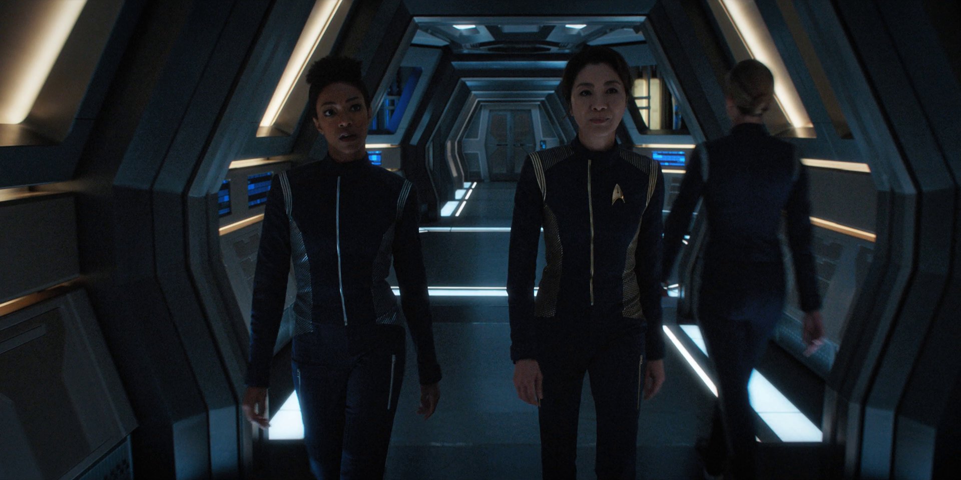 extant_StarTrekDiscovery_1x15-WillYouTakeMyHand_0552.jpg