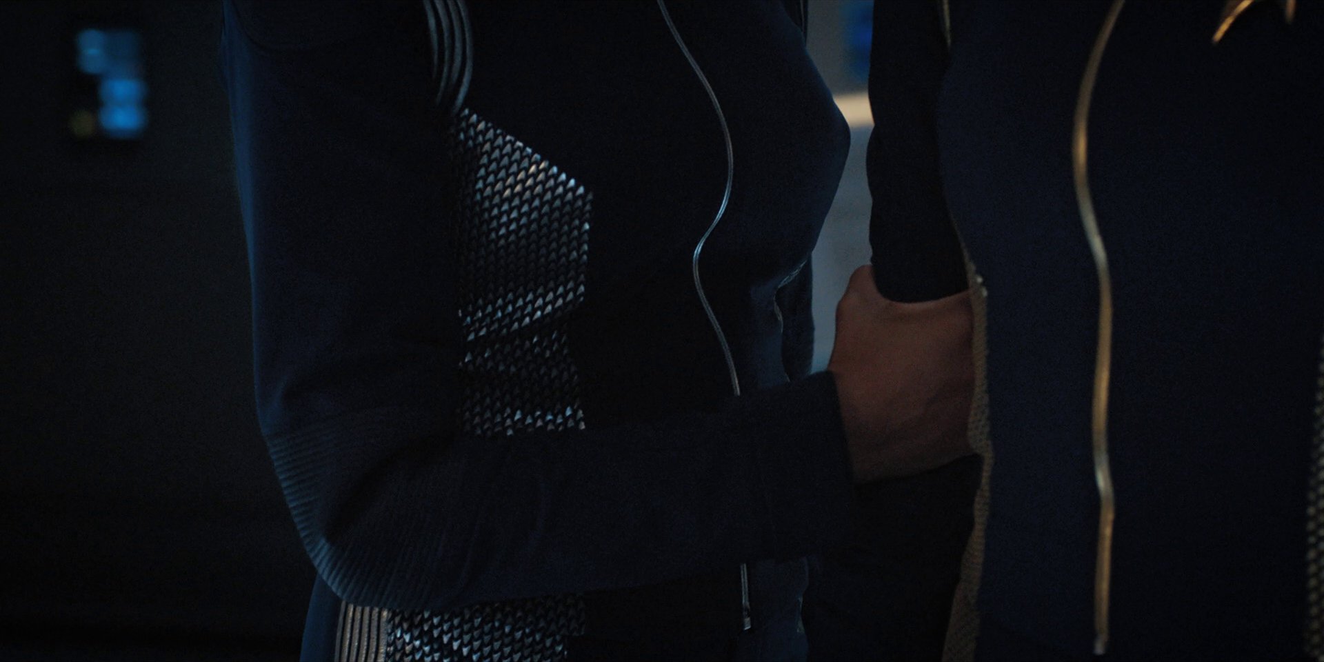 extant_StarTrekDiscovery_1x15-WillYouTakeMyHand_0555.jpg