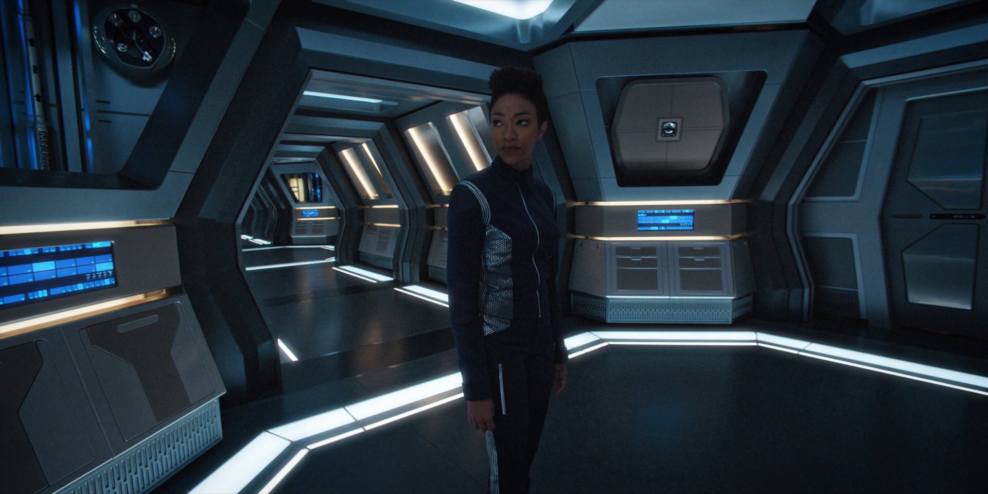 extant_StarTrekDiscovery_1x15-WillYouTakeMyHand_0613.jpg
