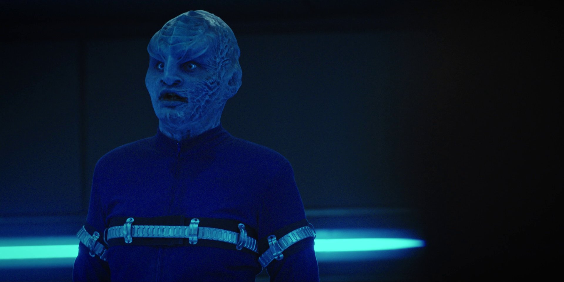 extant_StarTrekDiscovery_1x15-WillYouTakeMyHand_0864.jpg