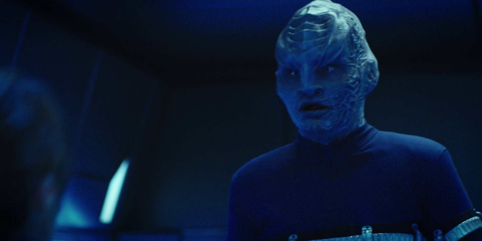 extant_StarTrekDiscovery_1x15-WillYouTakeMyHand_0884.jpg