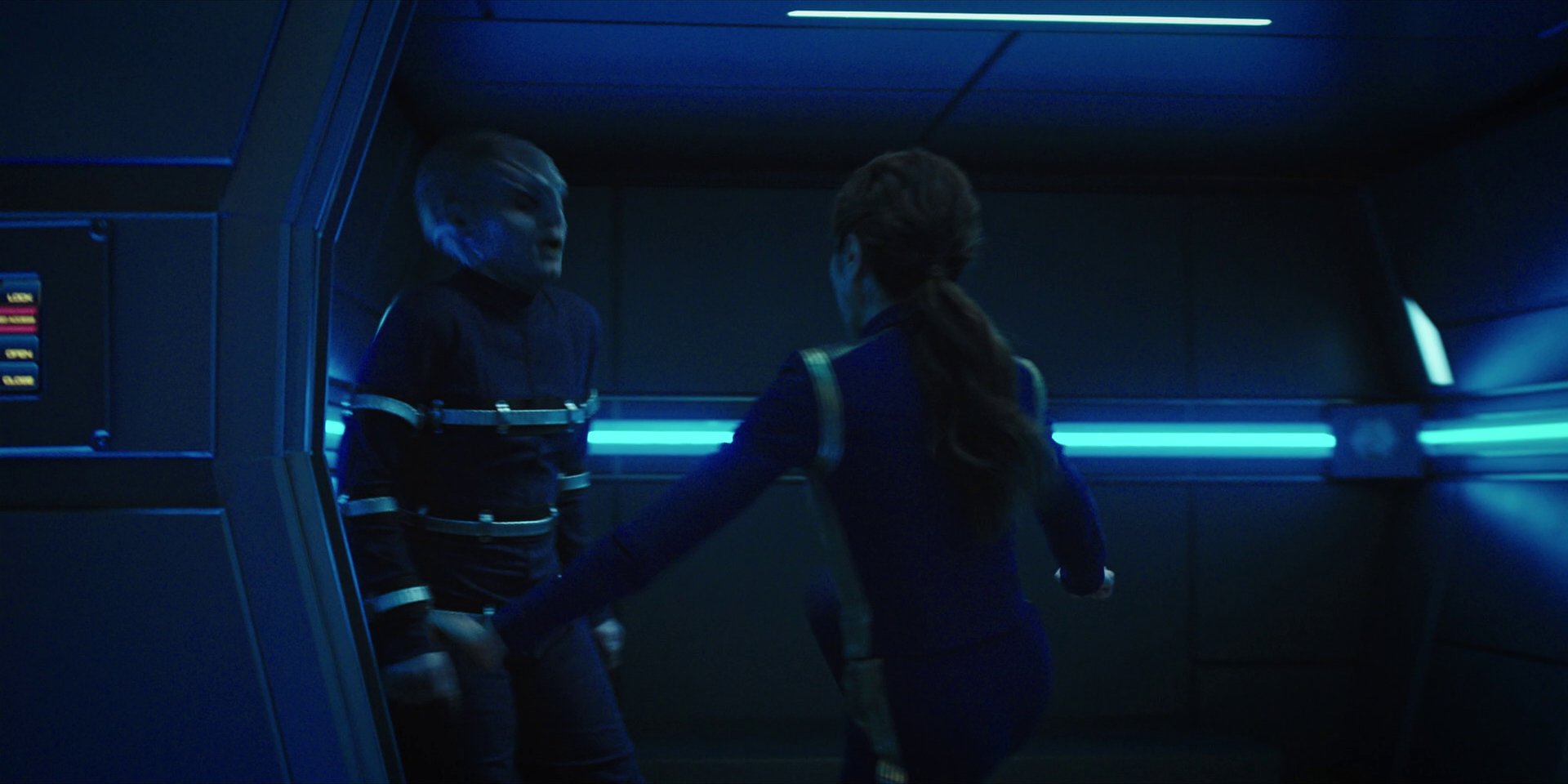 extant_StarTrekDiscovery_1x15-WillYouTakeMyHand_0886.jpg