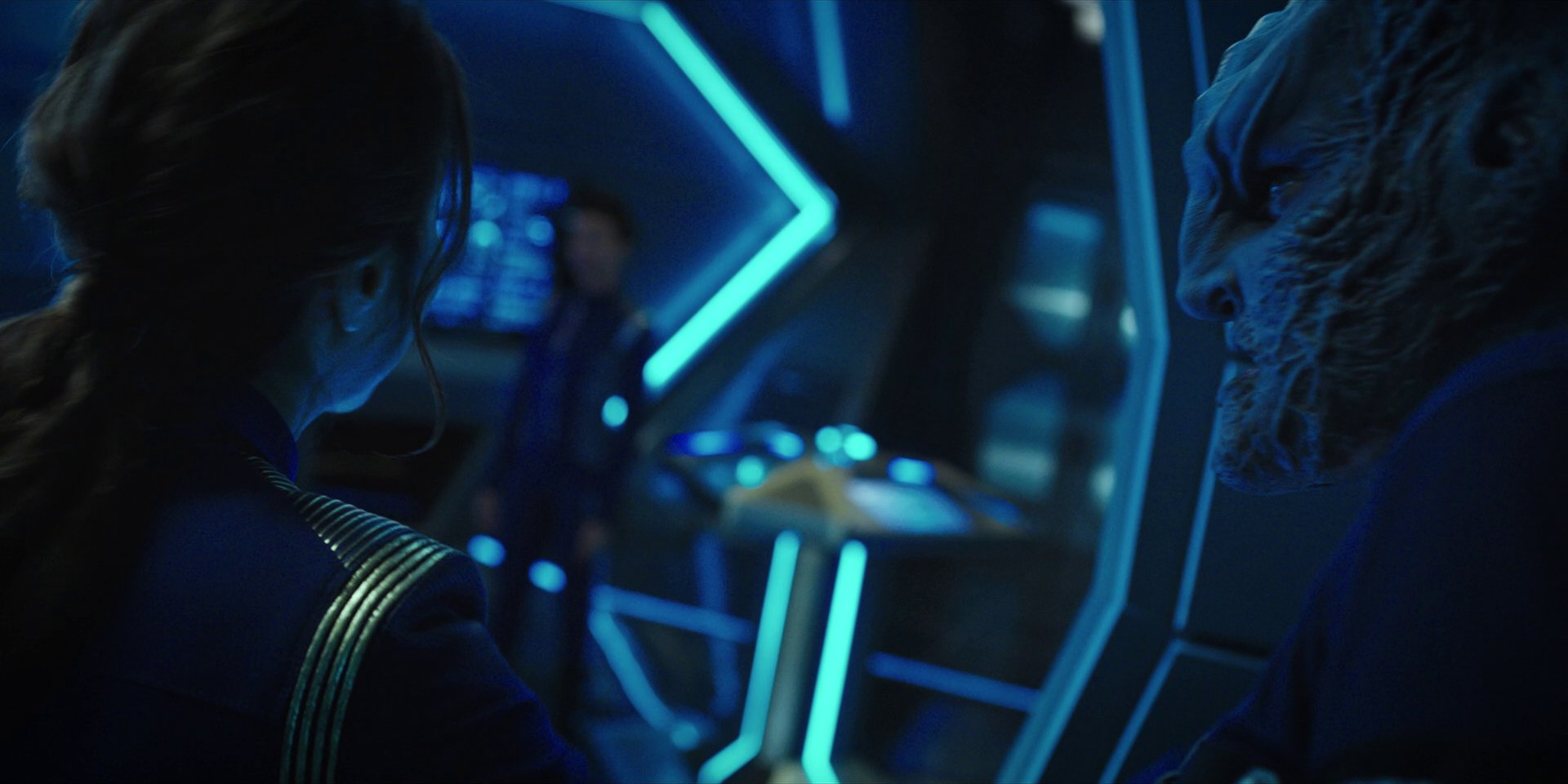 extant_StarTrekDiscovery_1x15-WillYouTakeMyHand_0908.jpg
