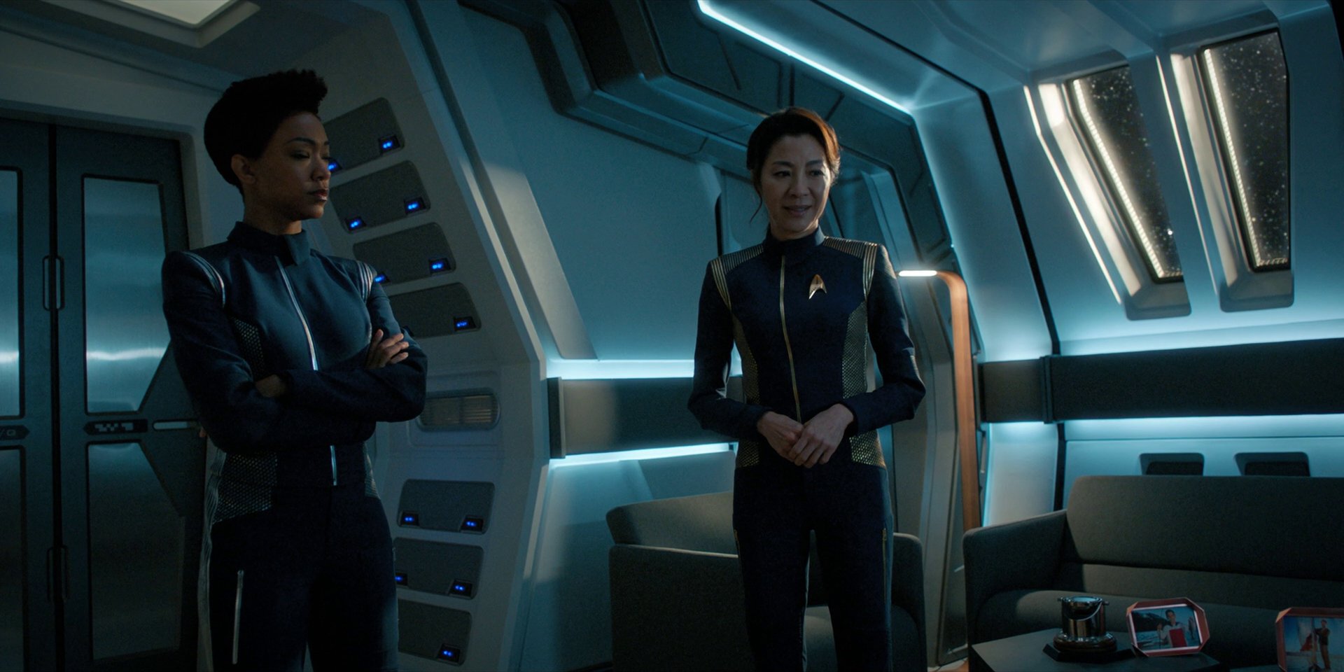 extant_StarTrekDiscovery_1x15-WillYouTakeMyHand_1012.jpg
