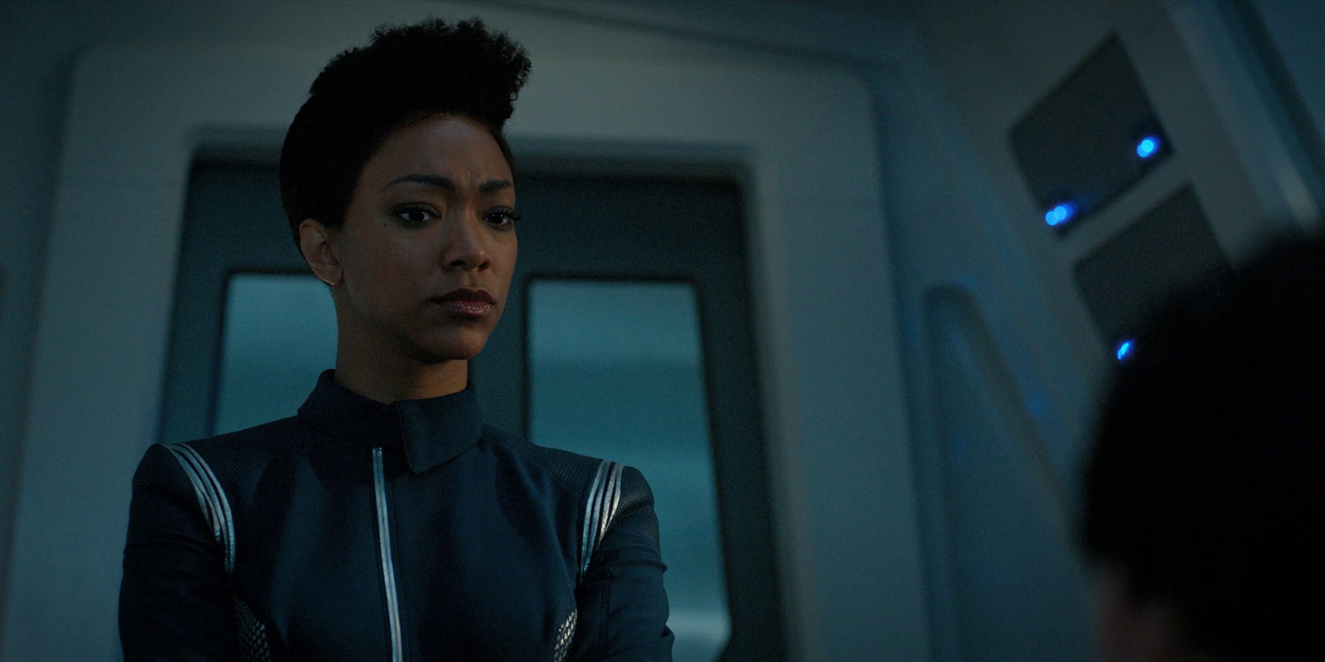 extant_StarTrekDiscovery_1x15-WillYouTakeMyHand_1078.jpg