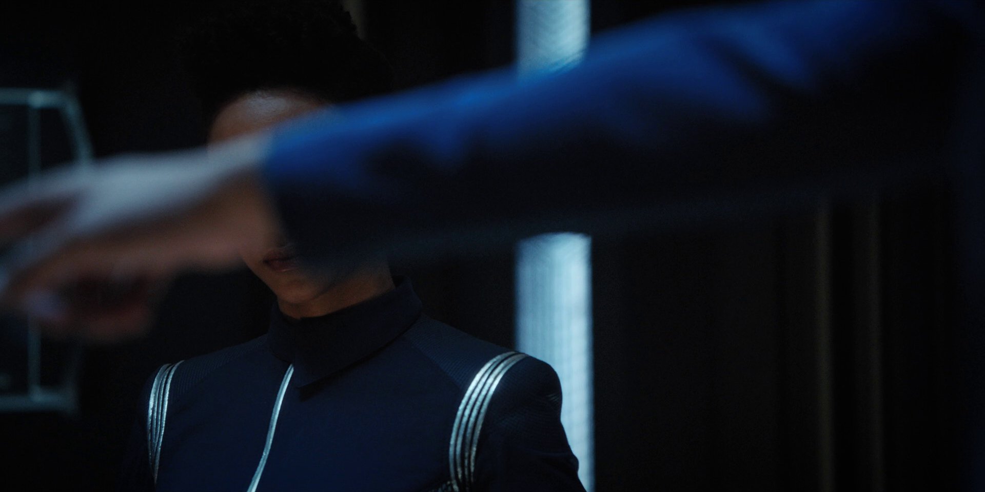 extant_StarTrekDiscovery_1x15-WillYouTakeMyHand_1187.jpg