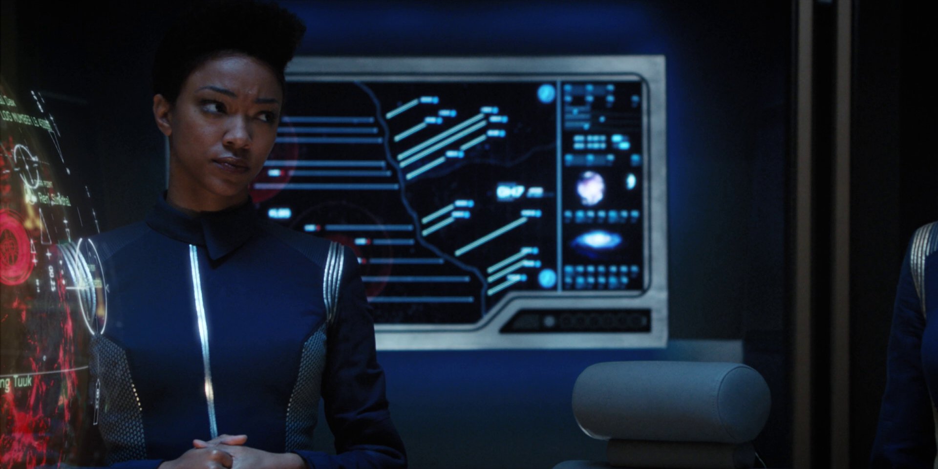 extant_StarTrekDiscovery_1x15-WillYouTakeMyHand_1228.jpg