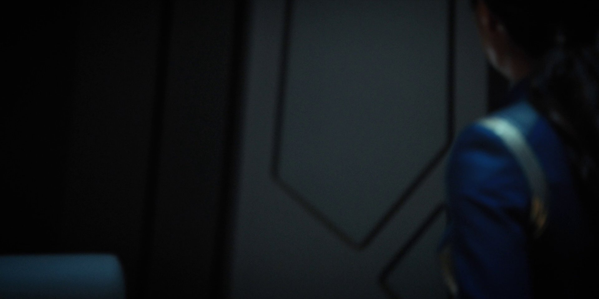 extant_StarTrekDiscovery_1x15-WillYouTakeMyHand_1293.jpg