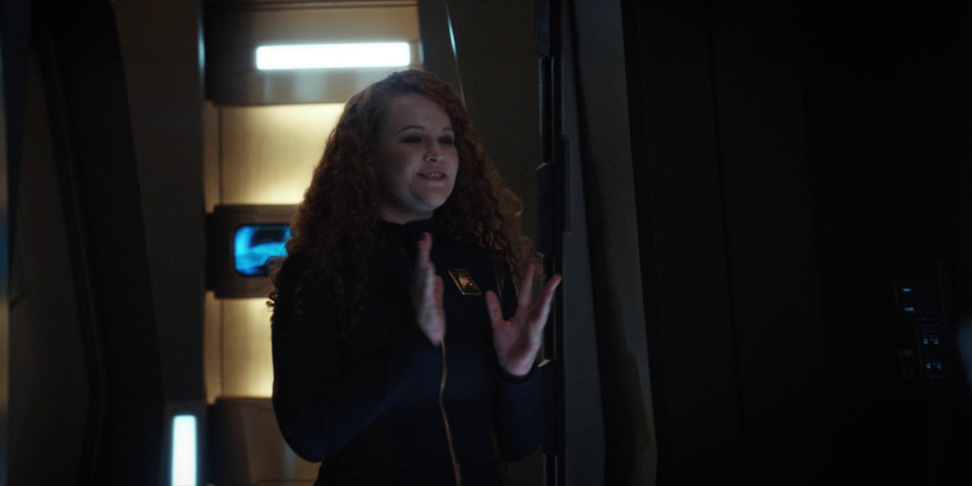 extant_StarTrekDiscovery_1x15-WillYouTakeMyHand_1307.jpg