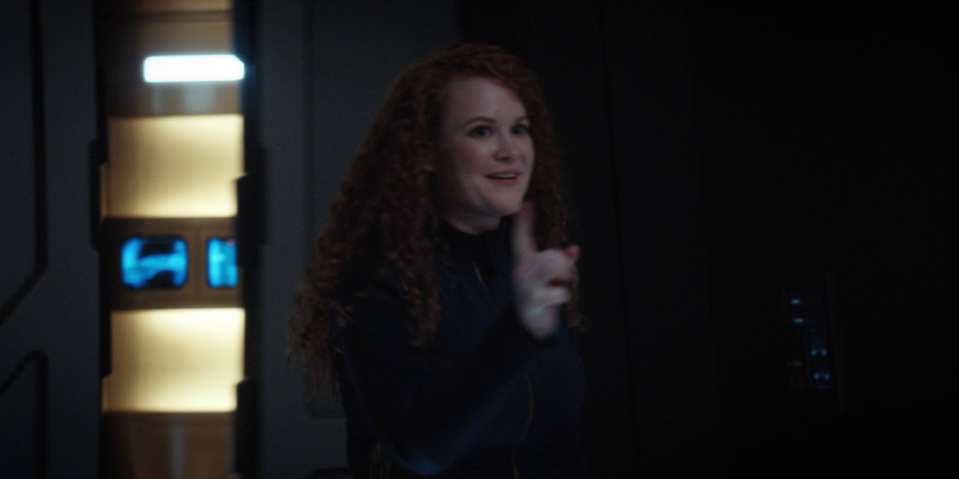 extant_StarTrekDiscovery_1x15-WillYouTakeMyHand_1309.jpg