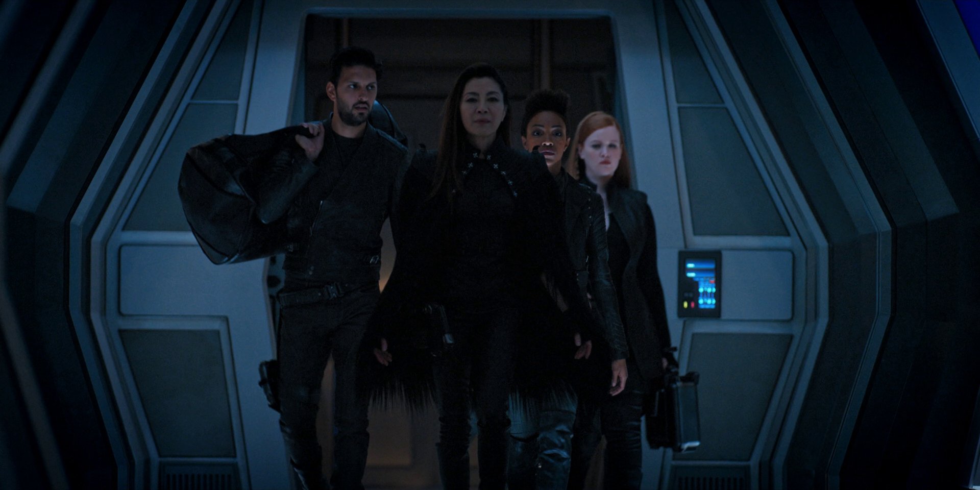 extant_StarTrekDiscovery_1x15-WillYouTakeMyHand_1444.jpg