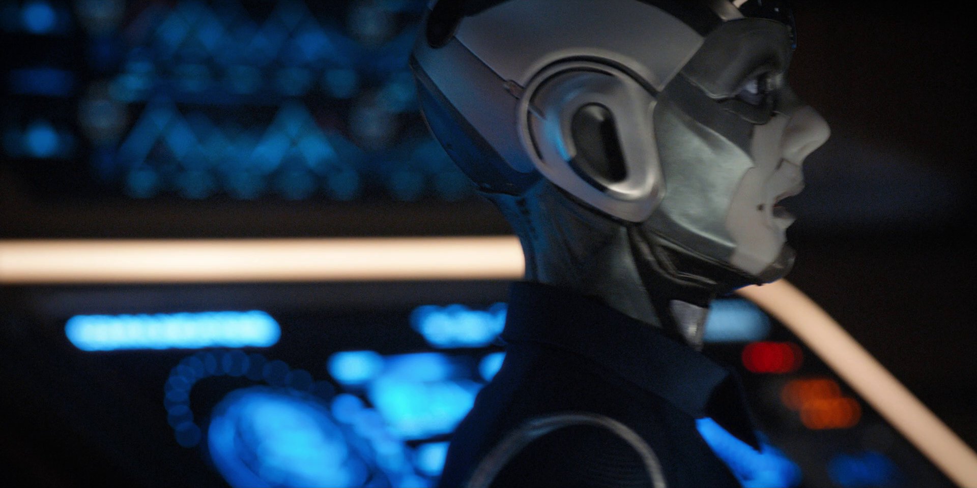 extant_StarTrekDiscovery_1x15-WillYouTakeMyHand_1503.jpg