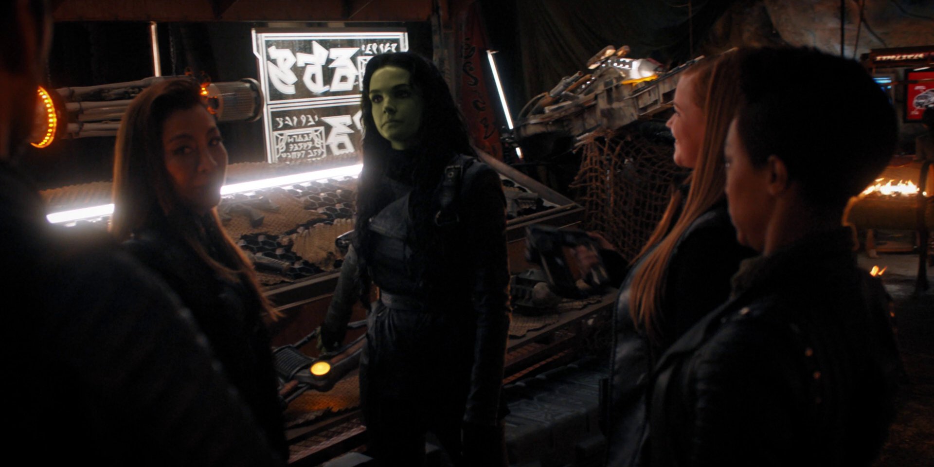 extant_StarTrekDiscovery_1x15-WillYouTakeMyHand_1732.jpg