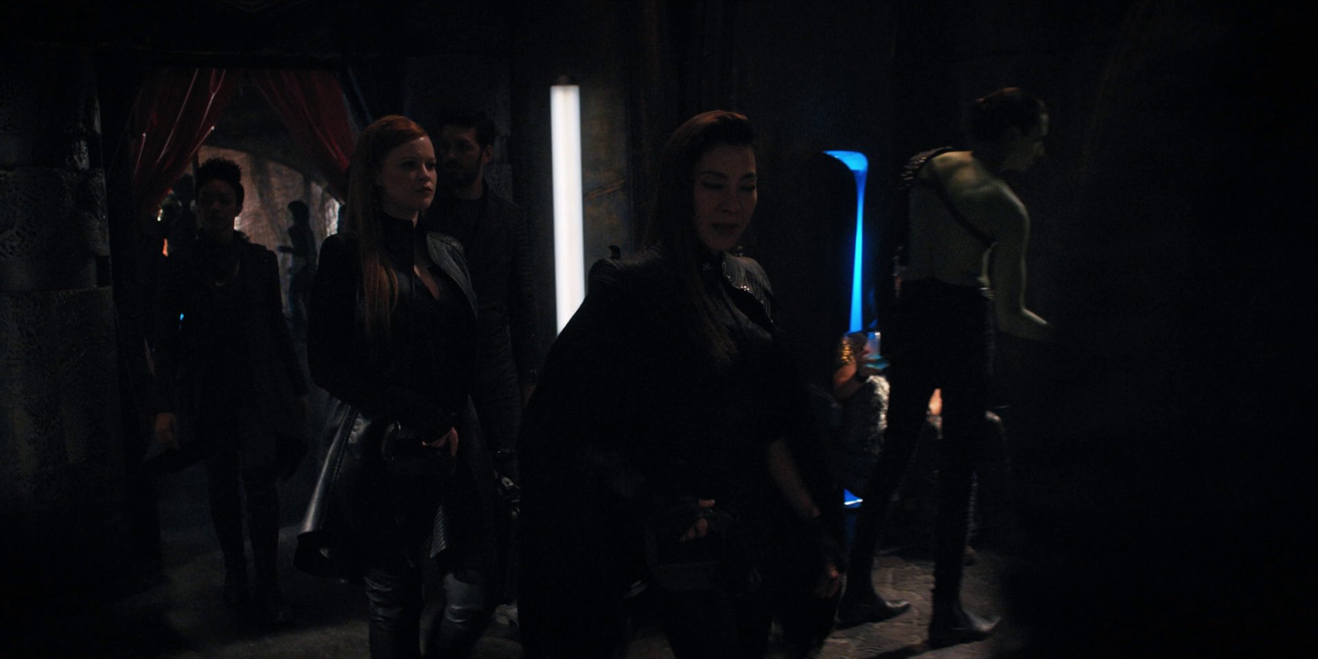 extant_StarTrekDiscovery_1x15-WillYouTakeMyHand_1897.jpg