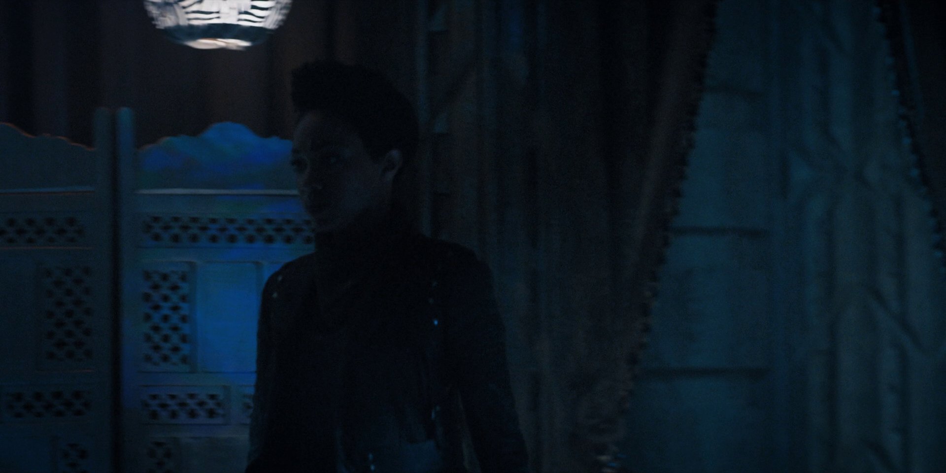 extant_StarTrekDiscovery_1x15-WillYouTakeMyHand_1979.jpg