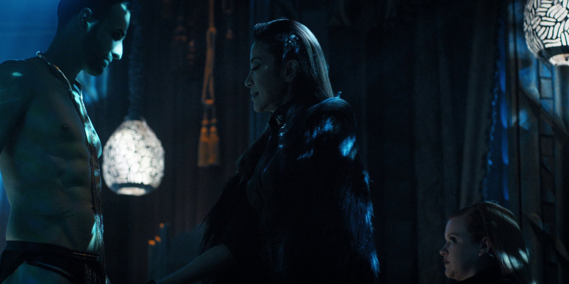 extant_StarTrekDiscovery_1x15-WillYouTakeMyHand_1990.jpg