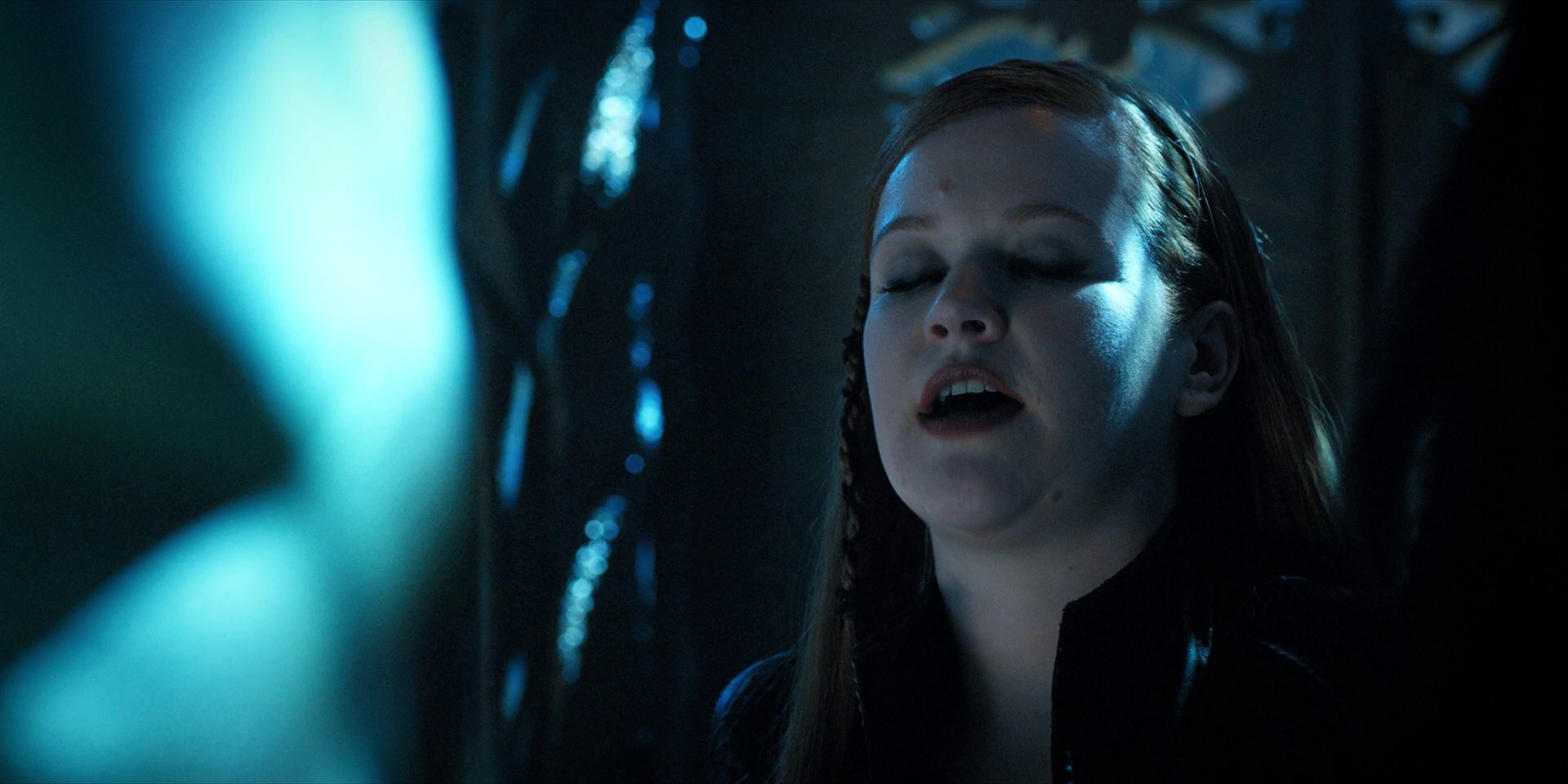 extant_StarTrekDiscovery_1x15-WillYouTakeMyHand_2014.jpg