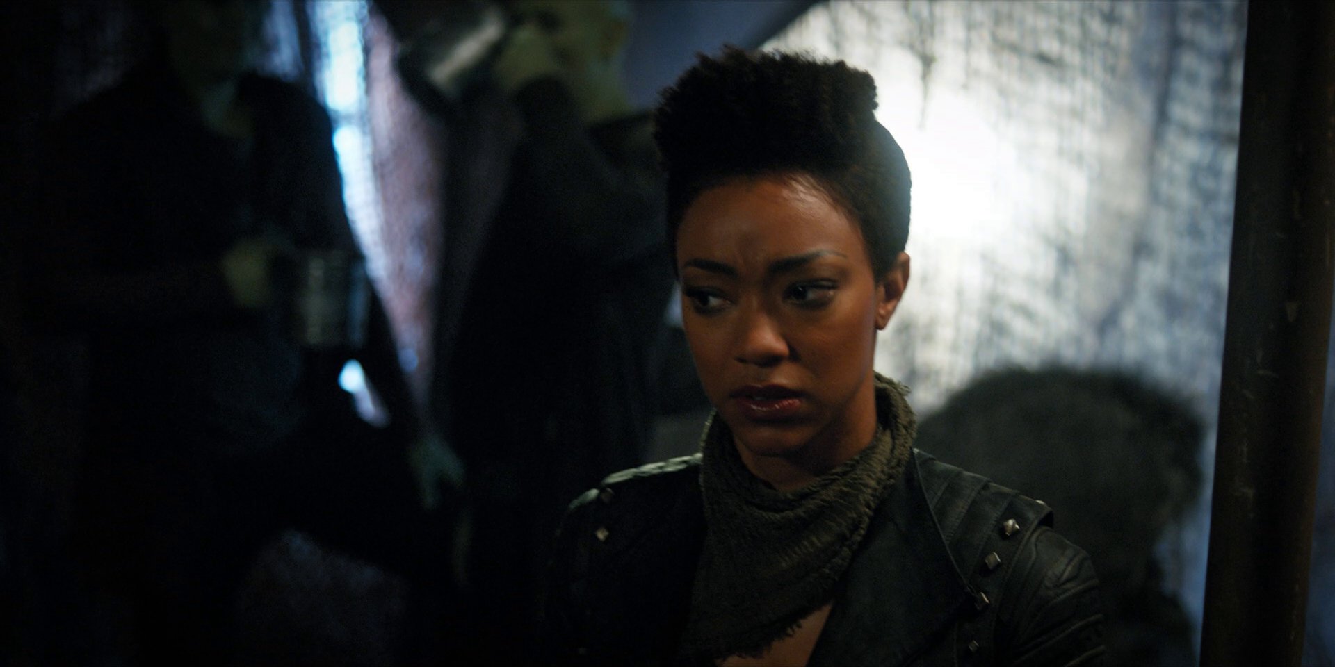 extant_StarTrekDiscovery_1x15-WillYouTakeMyHand_2148.jpg