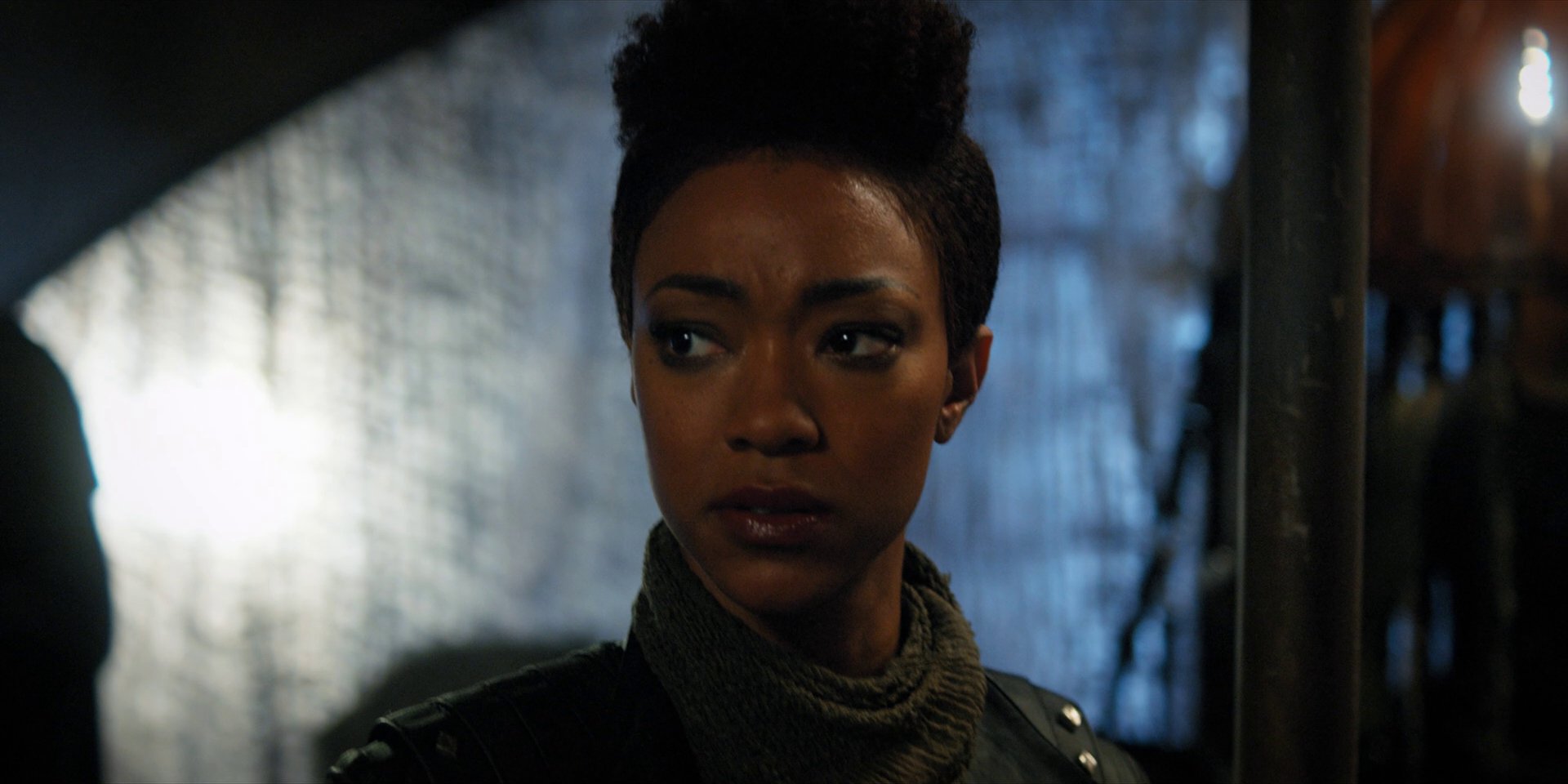 extant_StarTrekDiscovery_1x15-WillYouTakeMyHand_2155.jpg