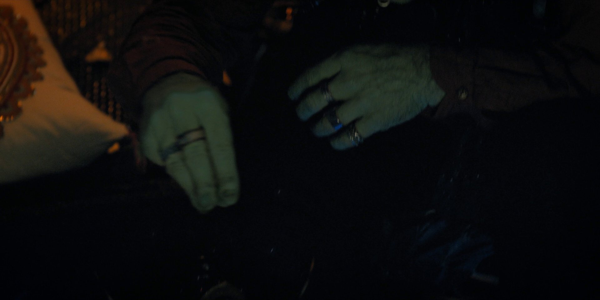 extant_StarTrekDiscovery_1x15-WillYouTakeMyHand_2265.jpg
