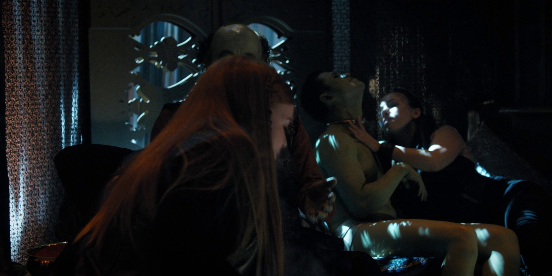 extant_StarTrekDiscovery_1x15-WillYouTakeMyHand_2278.jpg