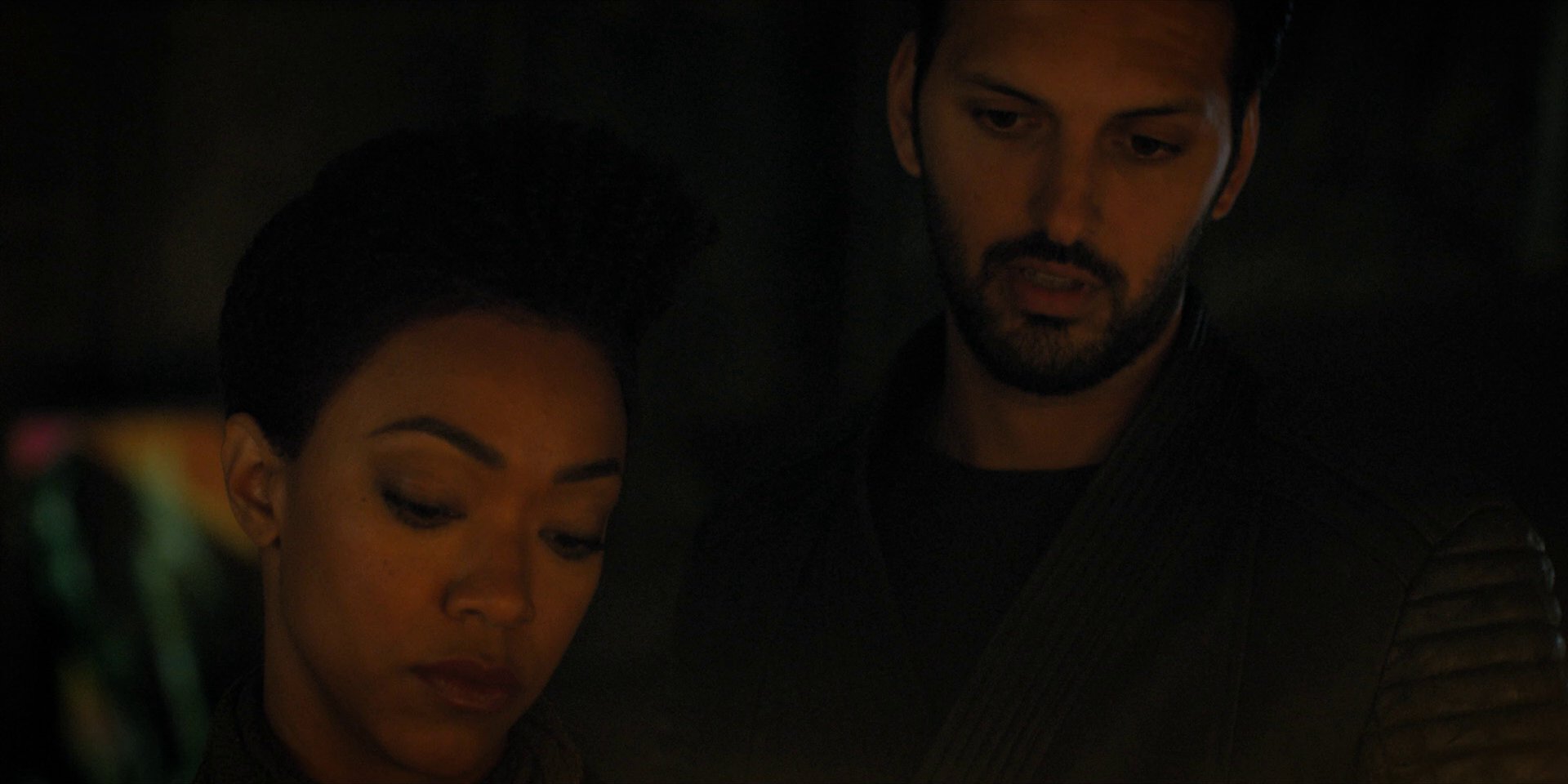 extant_StarTrekDiscovery_1x15-WillYouTakeMyHand_2341.jpg