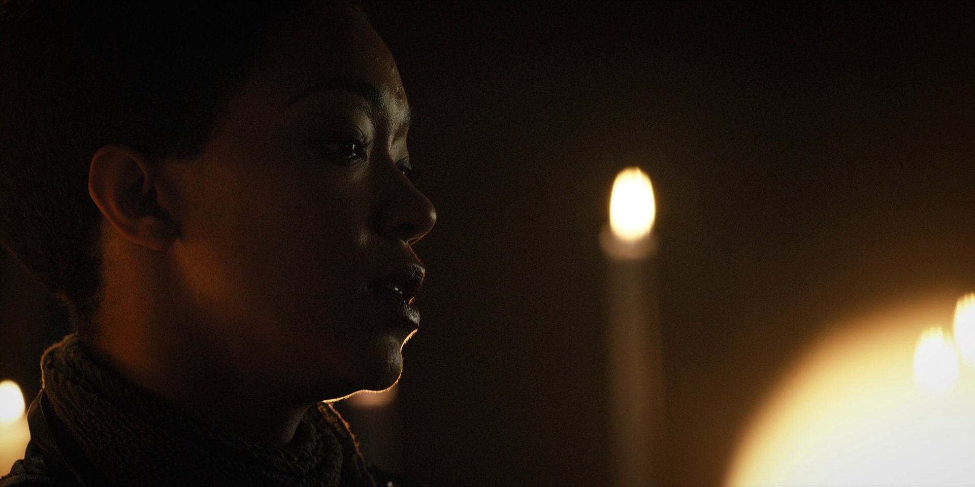extant_StarTrekDiscovery_1x15-WillYouTakeMyHand_2414.jpg