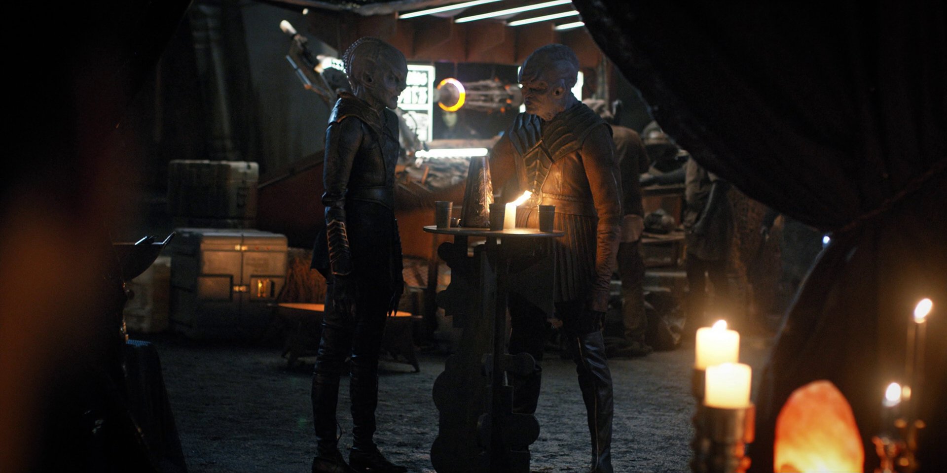 extant_StarTrekDiscovery_1x15-WillYouTakeMyHand_2591.jpg