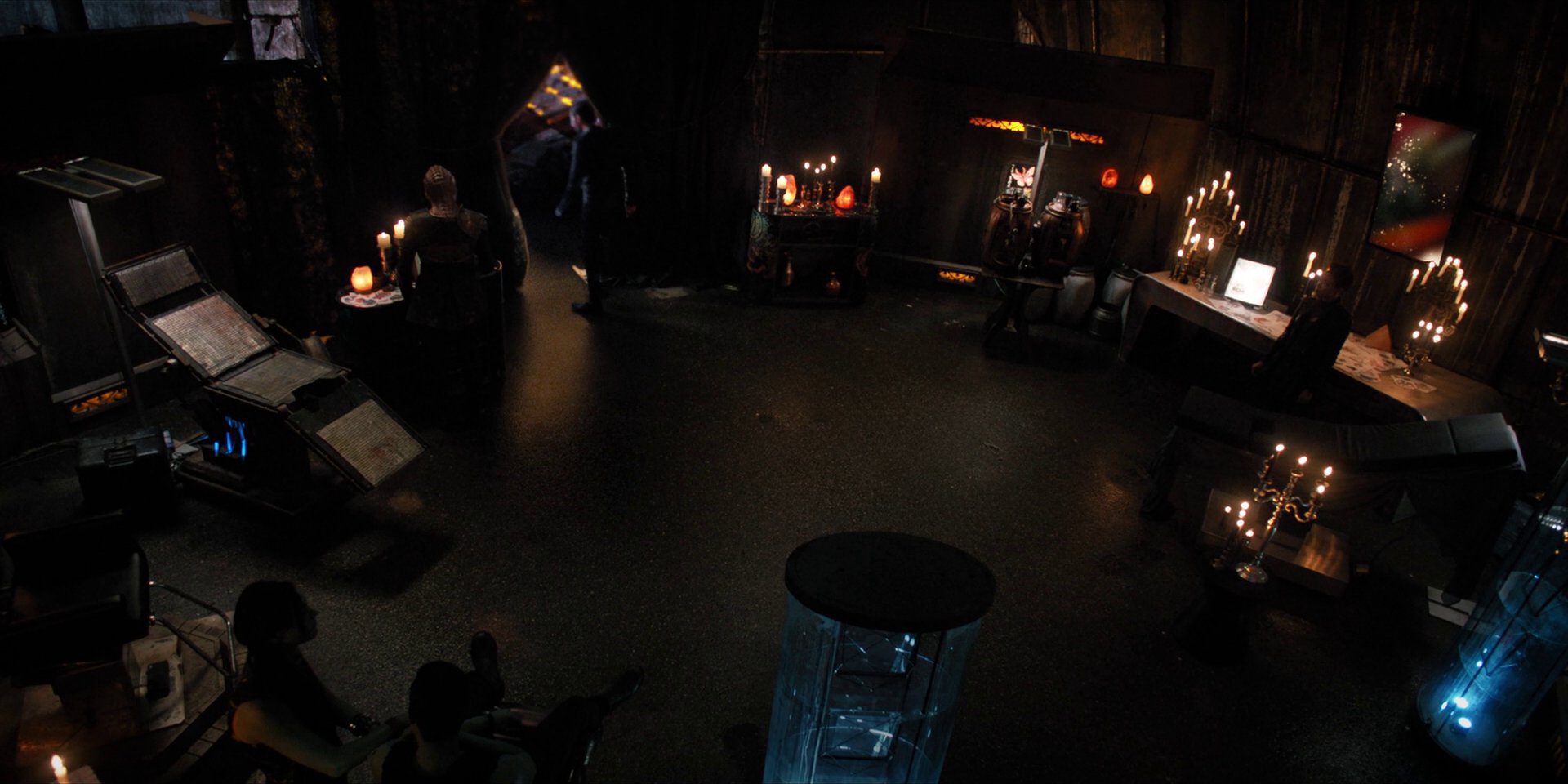 extant_StarTrekDiscovery_1x15-WillYouTakeMyHand_2710.jpg