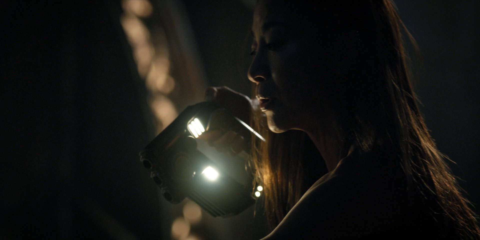 extant_StarTrekDiscovery_1x15-WillYouTakeMyHand_2766.jpg