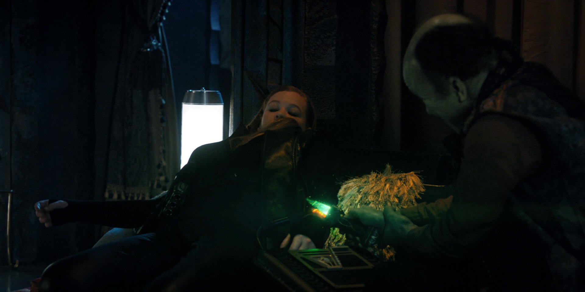 extant_StarTrekDiscovery_1x15-WillYouTakeMyHand_2776.jpg
