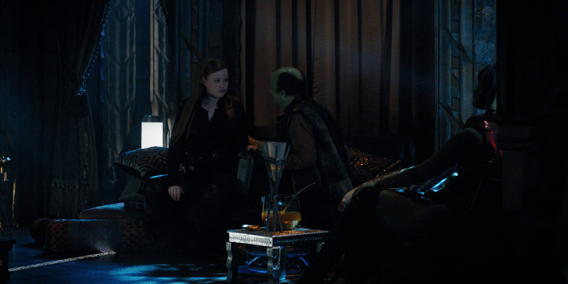 extant_StarTrekDiscovery_1x15-WillYouTakeMyHand_2810.jpg