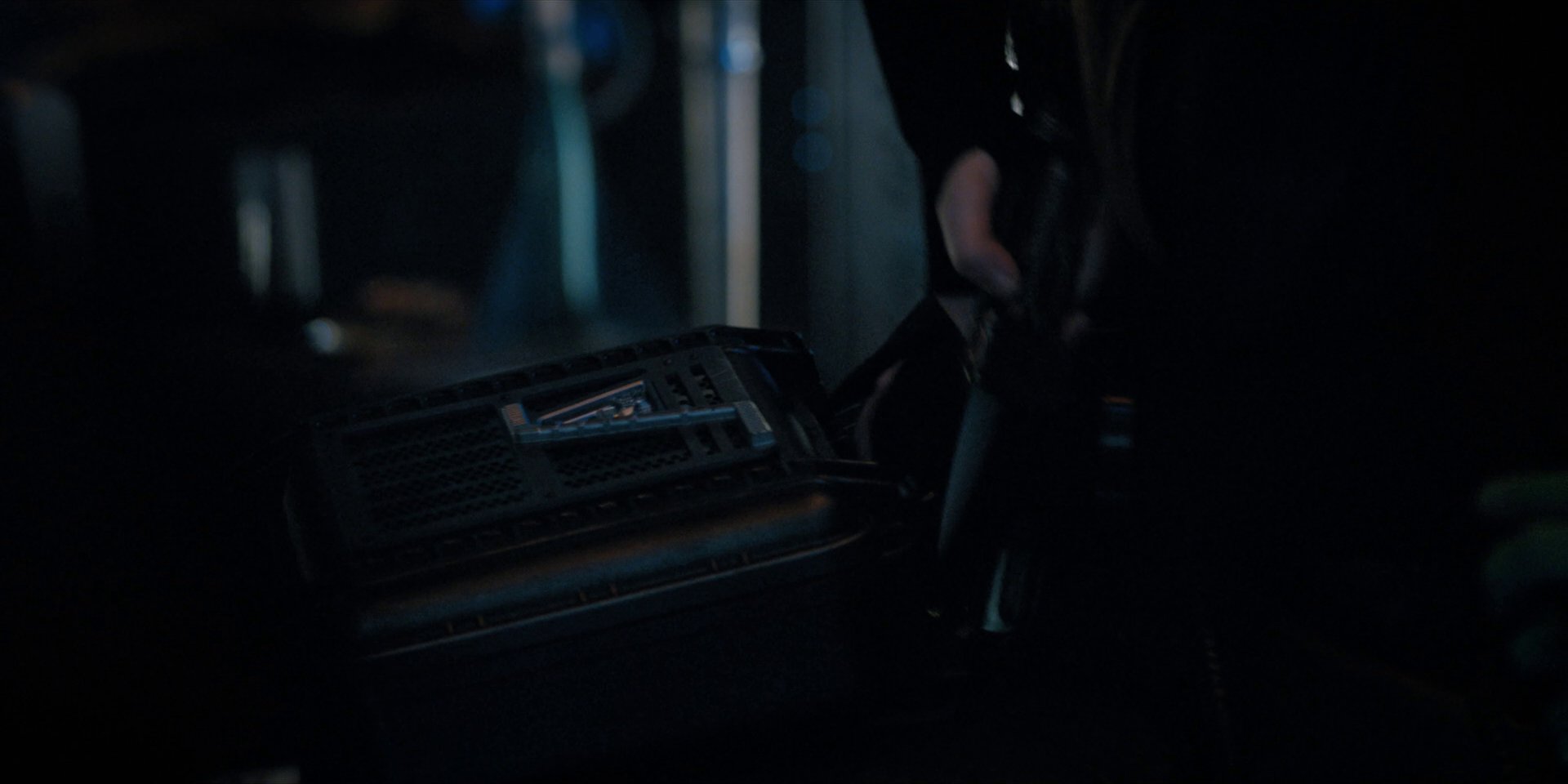 extant_StarTrekDiscovery_1x15-WillYouTakeMyHand_2839.jpg