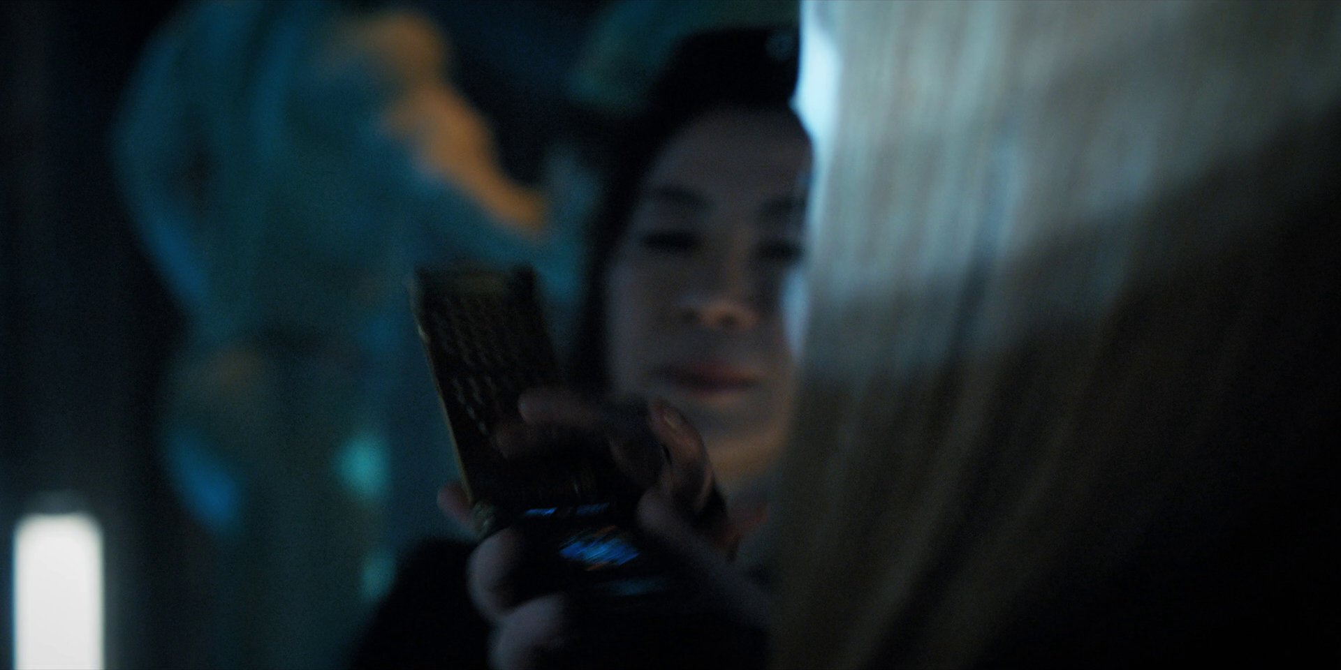extant_StarTrekDiscovery_1x15-WillYouTakeMyHand_2885.jpg